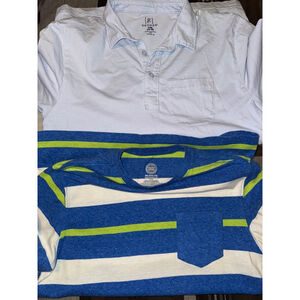 Two shirt bundle size men’s small and kids xxl
